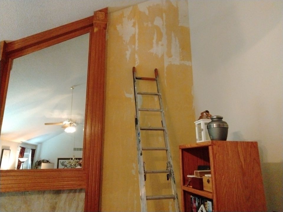 Interior House Painting Services in Topeka, KS- Why is My Paint Peeling Off
